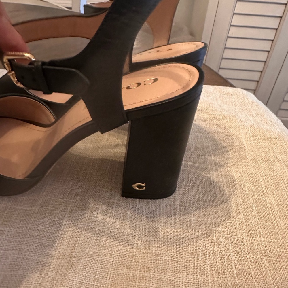 Elegant Black Women's Heels - Picture 15 of 15